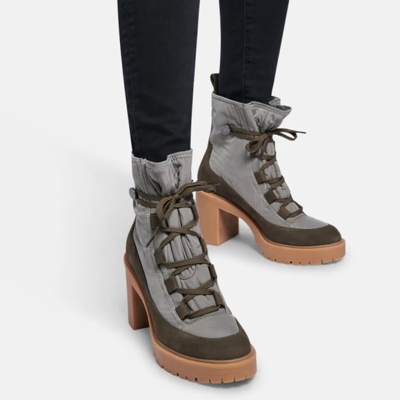 NEW Dolce Vita Celida Lace- Up Lug Sole Ankle Boots in Olive Multi Nylon size 6 - Picture 1 of 15